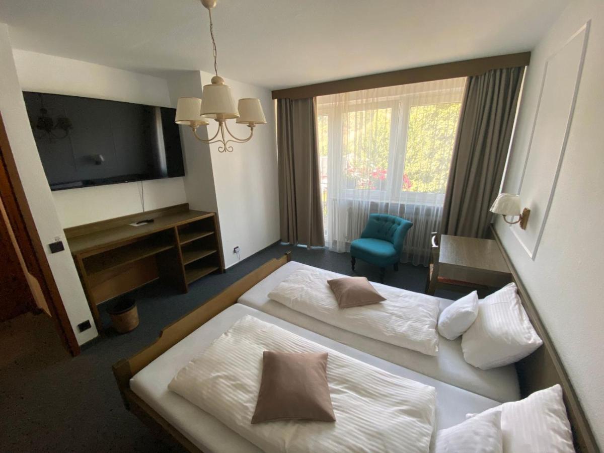 Altes Tor Hotel Filsen Bagian luar foto